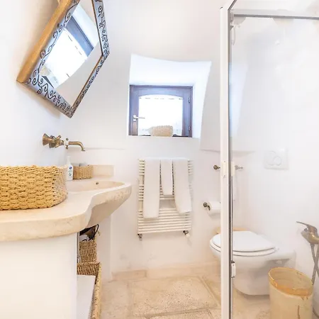Trullo Patricia Pool Вилла *