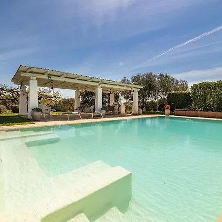 别墅 Trullo Patricia Pool *