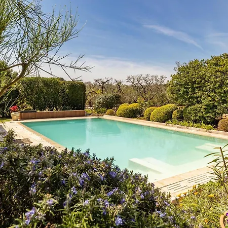 Trullo Patricia Pool *